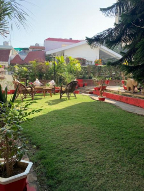 The Bougainvillea Homestay